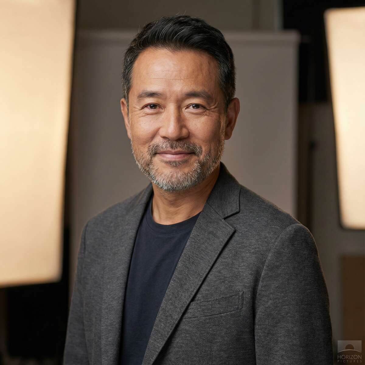 蜜桃视频导演顾问